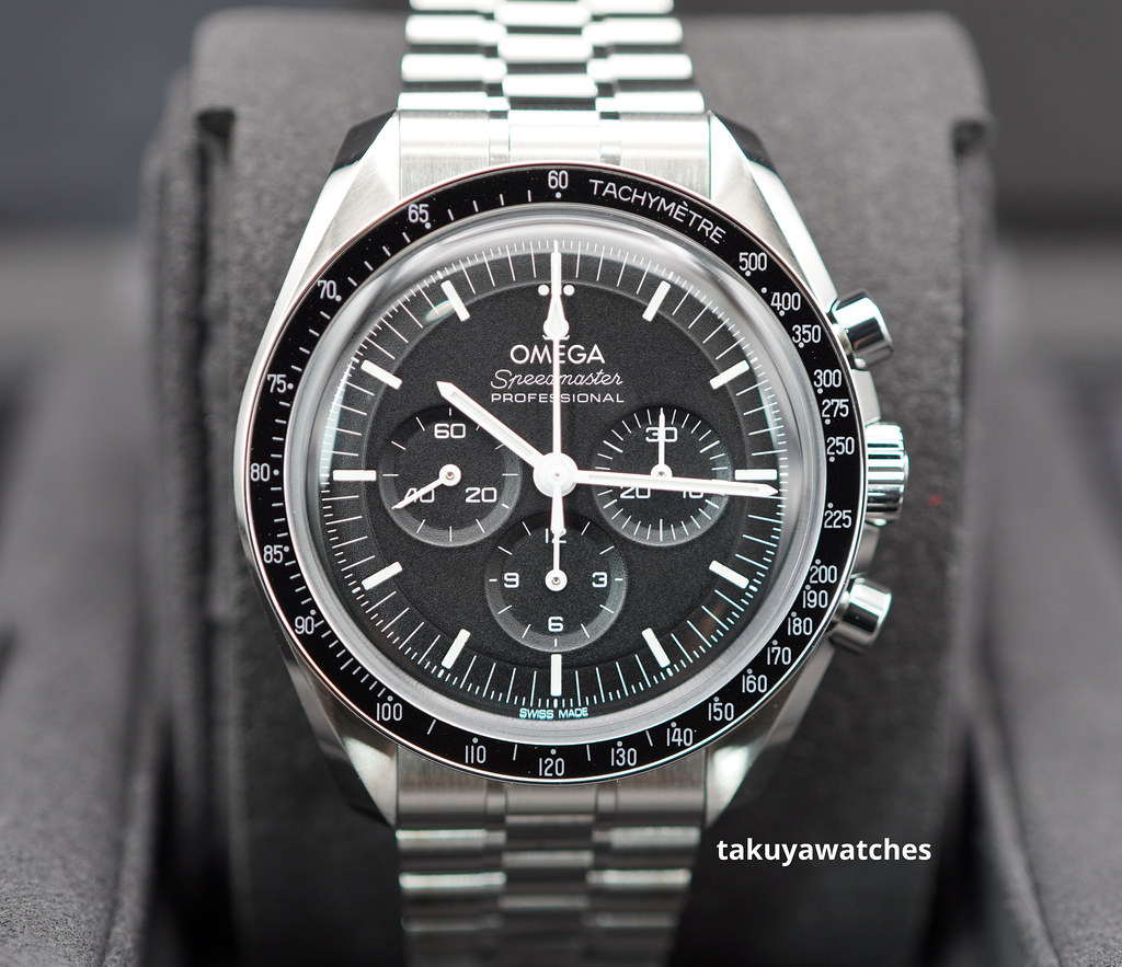 Brand new store omega speedmaster