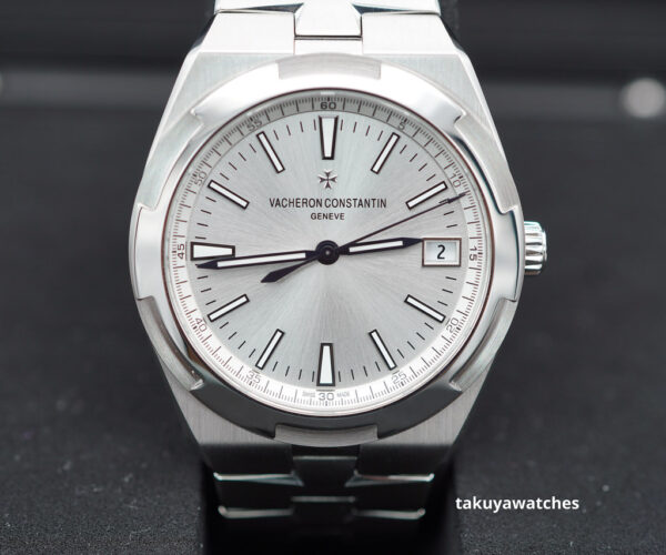 Vacheron CONSTANTIN OVERSEAS 4500V STAINLESS STEEL SILVER DIAL 2021 FULL SET