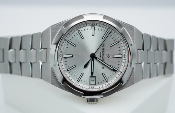 Vacheron CONSTANTIN OVERSEAS 4500V STAINLESS STEEL SILVER DIAL 2021 FULL SET - Image 9