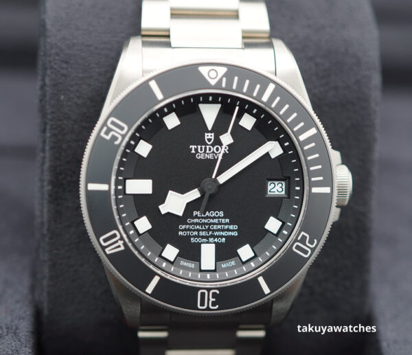 Tudor 25600TN PELAGOS TITANIUM BLACK DIAL 2023 WARRANTY COMPLETE SET