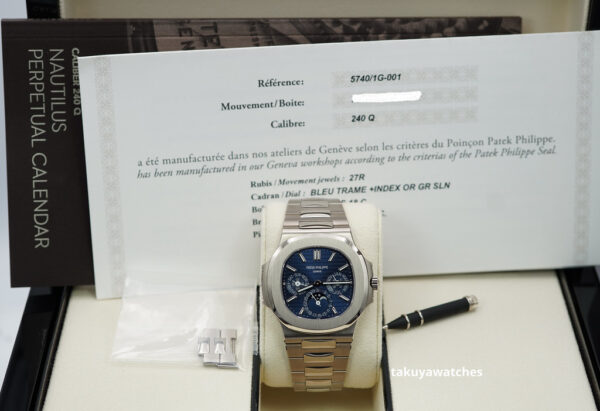 Patek PHILIPPE 5740/1G NAUTILUS PERPETUAL CALENDAR 18K WHITE GOLD BLUE DIAL - Image 2
