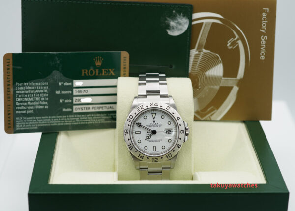 Rolex 16570 EXPLORER II 40MM POLAR DIAL 3186 MOVEMENT Z SERIAL BOXES PAPER - Image 2