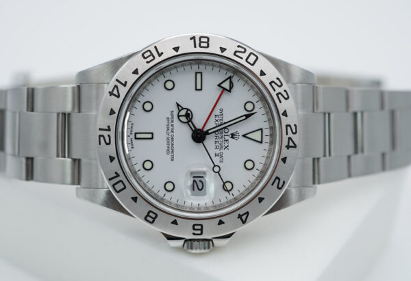 Rolex 16570 EXPLORER II 40MM POLAR DIAL 3186 MOVEMENT Z SERIAL BOXES PAPER - Image 10