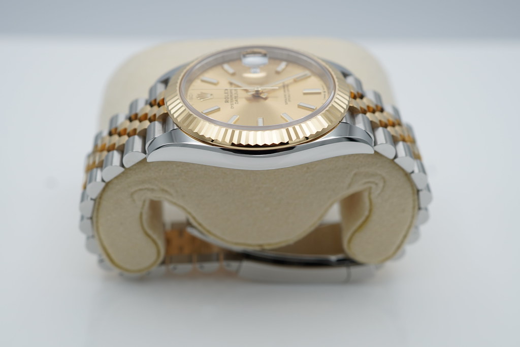 Rolex 126333 DATEJUST 41 YELLOW GOLD STEEL CHAMPAGNE DIAL Rolex 126333 DATEJUST 41 YELLOW GOLD STEEL CHAMPAGNE DIAL