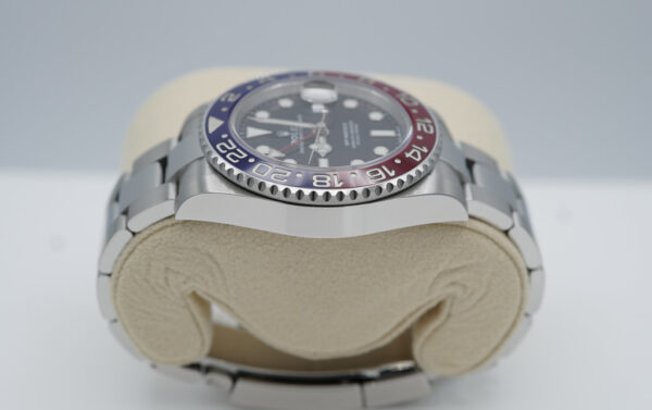 Rolex 126710BLRO PEPSI GMT MASTER II RED BLUE BEZEL OYSTER BAND 2021 FULL SET - Image 4