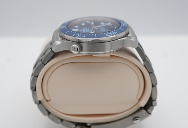 OMEGA SEAMASTER 75th ANNIVERSARY DIVER 300M SUMMER BLUE 2023 FULL SET - Image 4