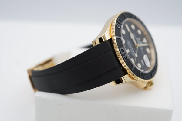 Rolex 226658 YACHTMASTER 18K YELLOW GOLD OYSTERFLEX 42MM 2023 FULL SET - Image 5