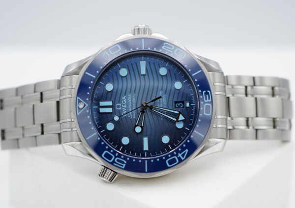 OMEGA SEAMASTER 75th ANNIVERSARY DIVER 300M SUMMER BLUE 2023 FULL SET - Image 10