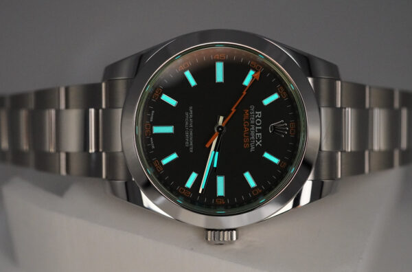 Rolex 116400GV MILGAUSS GREEN CRYSTAL BLACK DIAL 2021 WARRANTY FULL SET - Image 11