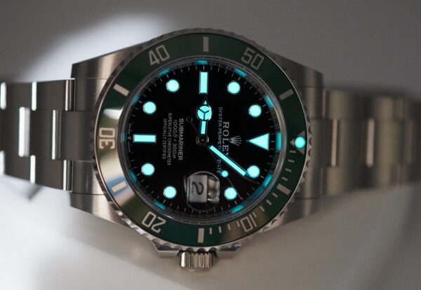 Rolex 126610LV SUBMARINER 41 GREEN MK1 BEZEL STARBUCKS 2023 WARRANTY FULL SET - Image 11