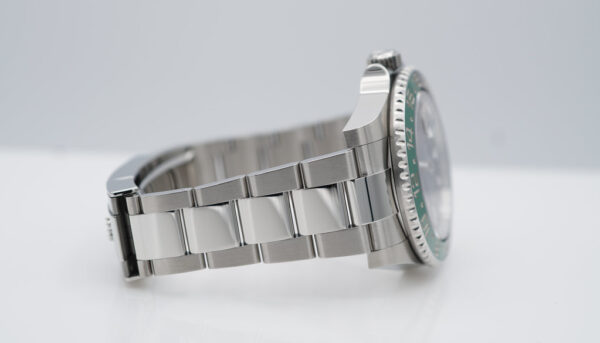 Rolex 126720VTNR GMT MASTER 2 LEFTY SPRITE GREEN BLACK BEZEL OYSTER FULL SET - Image 6