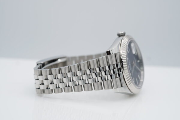 Rolex 126334 DATEJUST 41 FLUTED BEZEL BLUE STICK DIAL JUBILEE 2021 COMPLETE SET - Image 6