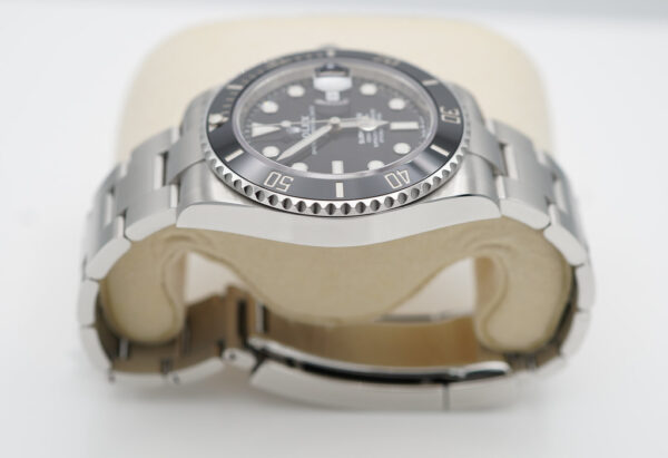Rolex 126610LN SUBMARINER DATE 41MM NEW MODEL 2021 WARRANTY FULL SET - Image 3