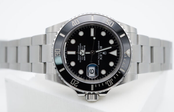 Rolex 126610LN SUBMARINER DATE 41MM NEW MODEL 2021 WARRANTY FULL SET - Image 9