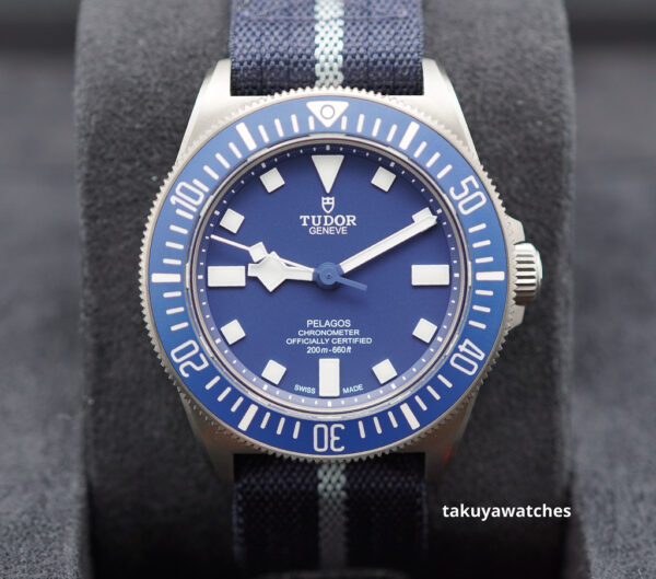 Tudor PELAGOS FXD BLUE 25707B MARINE NATIONALE TITANIUM 2023 WARRANTY FULL SET