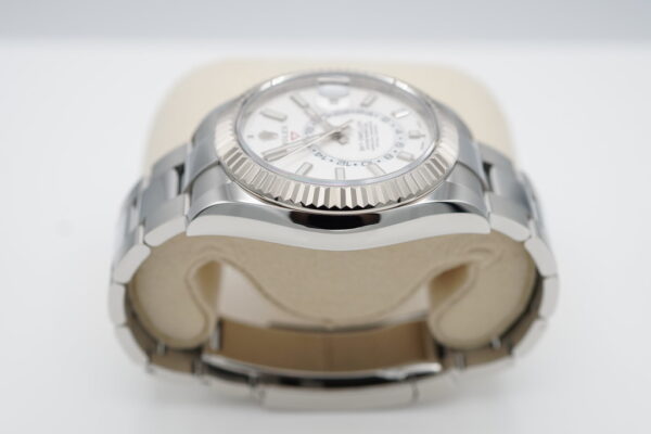Rolex 326934 SKY-DWELLER WHITE DIAL OYSTER BRACELET 2023 WARRANTY FULL SET - Image 4