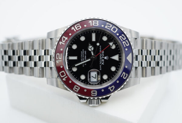 Rolex 126710BLRO PEPSI GMT MASTER II RED BLUE BEZEL JUBILEE BAND 2020 FULL SET - Image 9