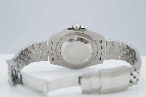Rolex 126710BLRO PEPSI GMT MASTER II RED BLUE BEZEL JUBILEE BAND 2020 FULL SET - Image 8
