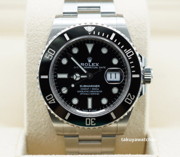 Rolex 126610LN SUBMARINER DATE 41 NEW MODEL 2022 WARRANTY FULL SET