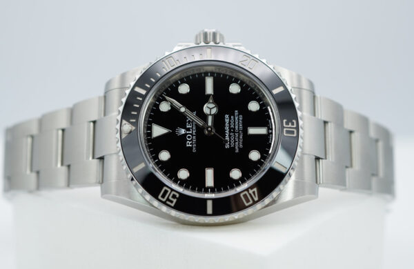 Rolex 124060 SUBMARINER NO DATE 41MM 2022 WARRANTY FULL SET - Image 10