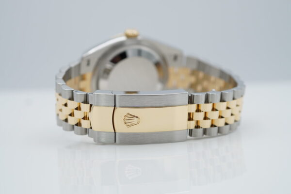 Rolex 126233 DATEJUST 36 YELLOW GOLD STEEL CHAMPAGNE DIAL JUBILEE BAND 2023 - Image 7
