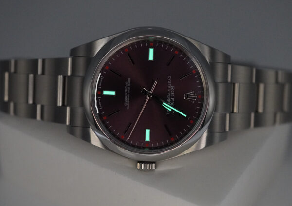 Rolex 114300 OYSTER PERPETUAL RED GRAPE DIAL 39MM COMPLETE SET - Image 11