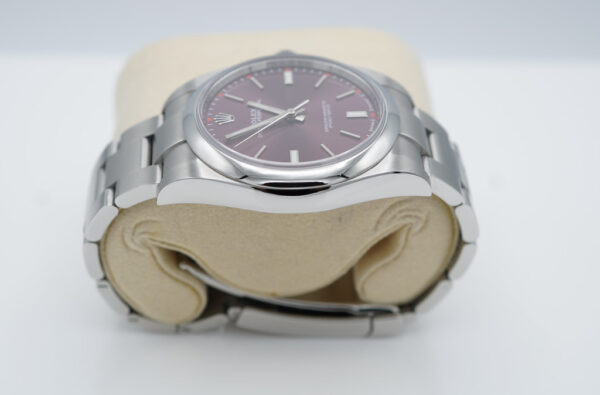 Rolex 114300 OYSTER PERPETUAL RED GRAPE DIAL 39MM COMPLETE SET - Image 4