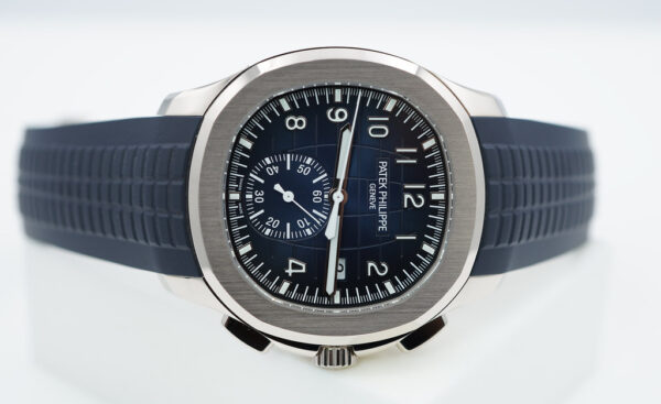Patek PHILIPPE 5968G AQUANAUT CHRONOGRAPH WHITE GOLD BLUE DIAL 2023 FULL SET - Image 9