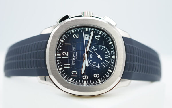 Patek PHILIPPE 5968G AQUANAUT CHRONOGRAPH WHITE GOLD BLUE DIAL 2023 FULL SET - Image 10