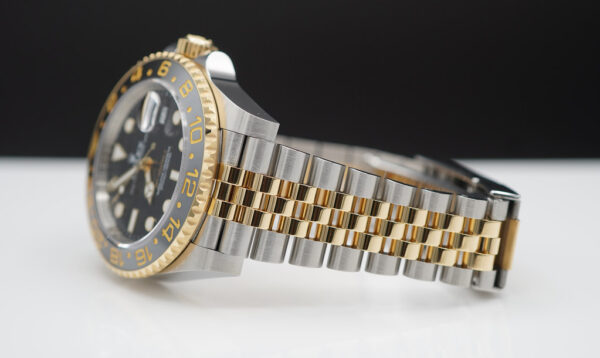Rolex 126713GRNR GMT MASTER 2 GREY BLACK BEZEL JUBILEE BAND 2023 FULL SET - Image 6