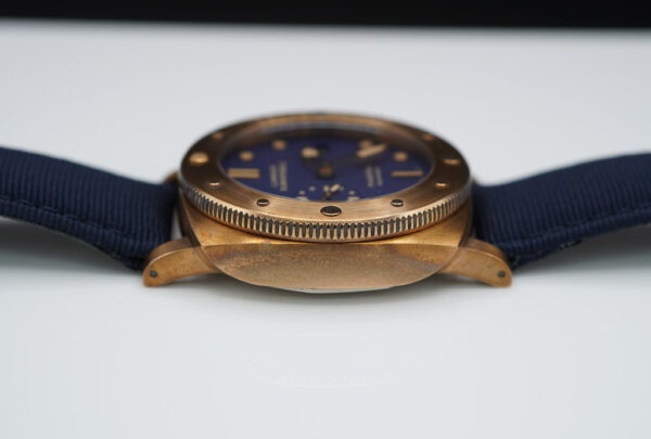 PANERAI PAM 671 LUMINOR 1950 SUBMERSIBLE BRONZO BLUE DIAL 47MM LIMITED EDITION FULL SET - Image 4