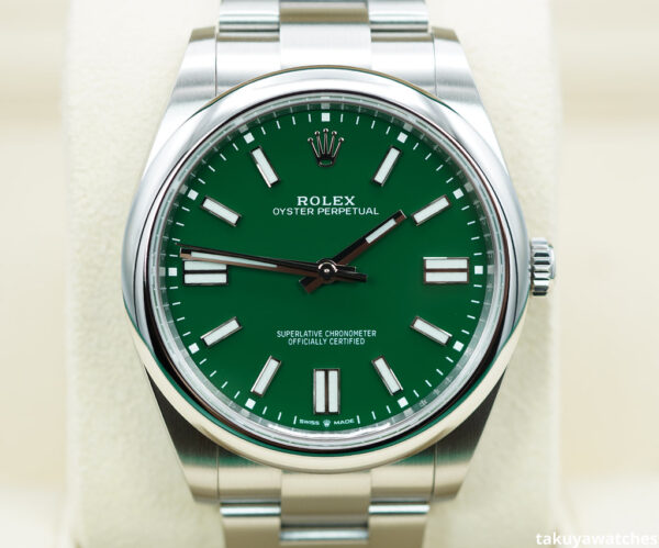 Rolex 124300 OYSTER PERPETUAL 41 GREEN DIAL 2023 COMPLETE SET