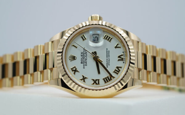 BRAND NEW Rolex 279178 LADY DATEJUST YELLOW GOLD WHITE DIAL PRESIDENT 2023 FULL SET - Image 10