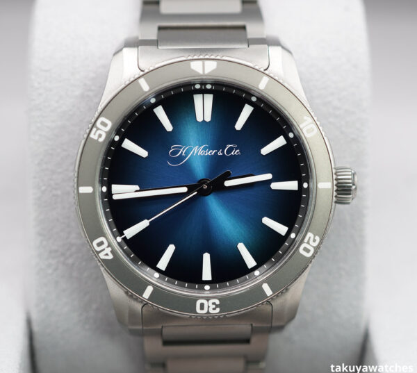 H. Moser & Cie PIONEER CENTRE SECONDS FUNKY BLUE LIMITED OF 100 PCS 2022 FULL SET