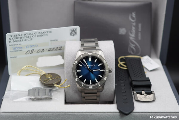H. Moser & Cie PIONEER CENTRE SECONDS FUNKY BLUE LIMITED OF 100 PCS 2022 FULL SET - Image 2