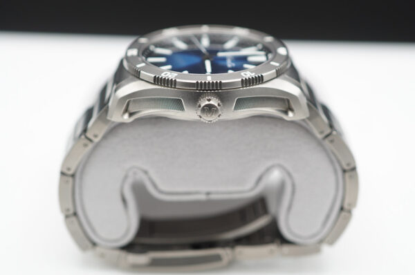 H. Moser & Cie PIONEER CENTRE SECONDS FUNKY BLUE LIMITED OF 100 PCS 2022 FULL SET - Image 3