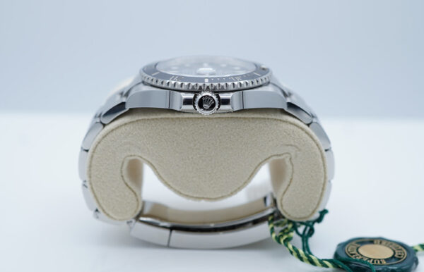 BRAND NEW Rolex 126610LN SUBMARINER DATE 41MM NEW MODEL 2023 COMPLETE SET - Image 3