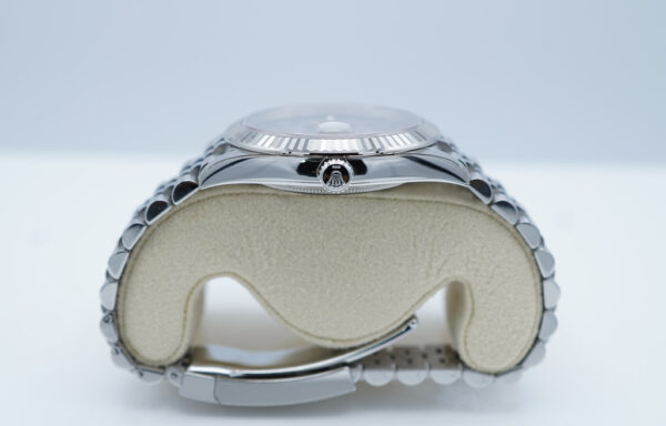 Rolex 126334 DATEJUST 41 FLUTED BEZEL WIMBLEDON JUBILEE 2021 WARRANTY FULL SET - Image 3