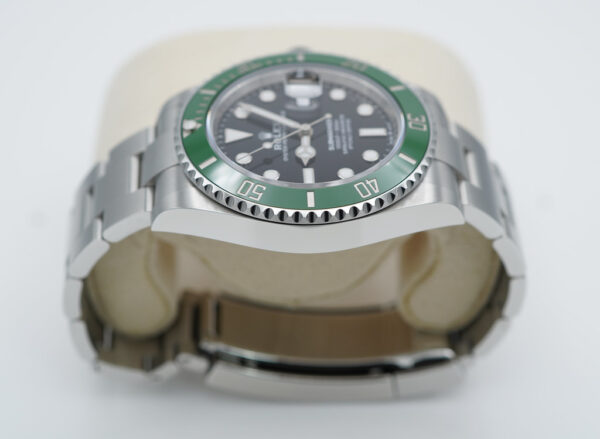 Rolex 126610LV SUBMARINER GREEN MK2 BEZEL BLACK DIAL 2023 41MM FULL SET - Image 4