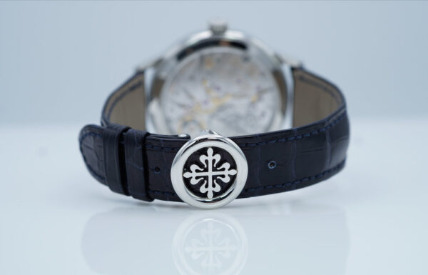 Patek PHILIPPE 5236P IN LINE PERPETUAL CALENDAR PLATINUM BLUE DIAL 2023 FULL SET - Image 7