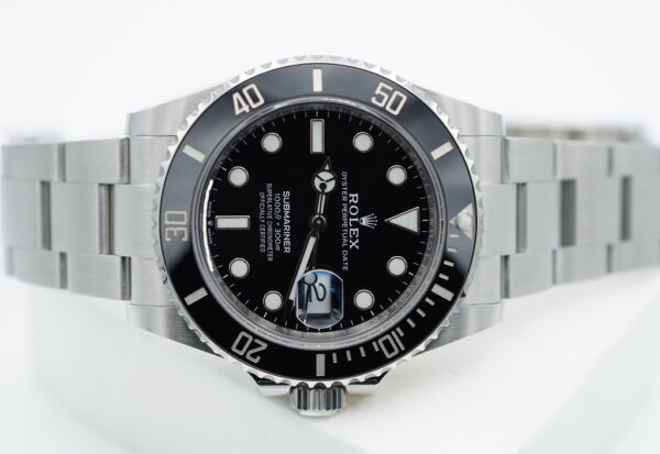 Rolex 126610LN SUBMARINER DATE 41 NEW MODEL 2023 WARRANTY COMPLETE SET - Image 9