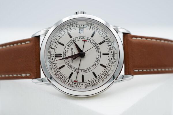 Patek PHILIPPE 5212A STEEL CALATRAVA WEEKLY CALENDAR 2022 COMPLETE SET - Image 10