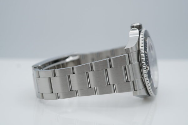 Rolex 126610LN SUBMARINER DATE 41 NEW MODEL 2023 WARRANTY COMPLETE SET - Image 6