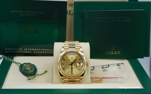 Rolex 228238 DAY DATE 40 YELLOW GOLD CHAMPAGNE ROMAN DIAL 2021 FULL SET - Image 2