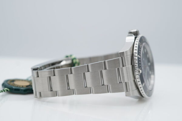 BRAND NEW Rolex 124060 SUBMARINER NO DATE 41MM 2023 WARRANTY FULL SET - Image 5