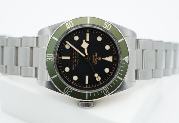 Tudor 79230G BLACK BAY HARRODS EDITION GREEN BEZEL 2023 WARRANTY FULL SET - Image 9