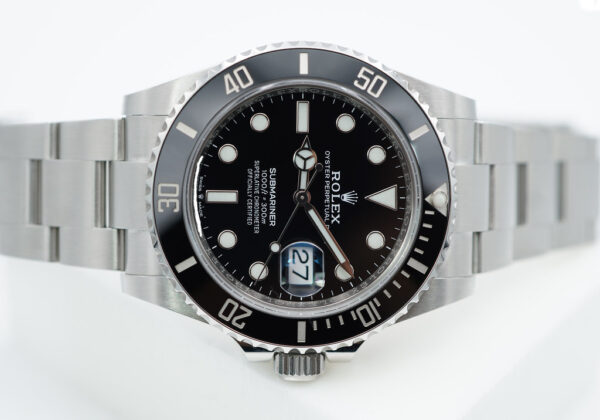Rolex 126610LN SUBMARINER DATE 41 NEW MODEL 2023 WARRANTY COMPLETE SET - Image 9