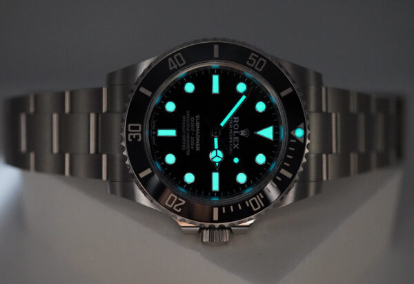 BRAND NEW Rolex 124060 SUBMARINER NO DATE 41MM 2023 WARRANTY COMPLETE SET - Image 11