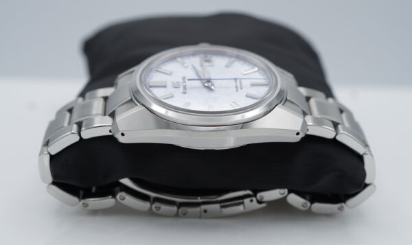 Grand Seiko SLGH013 HERITAGE HI-BEAT LIGHT BLUE DIAL 2023 FULL SET - Image 4