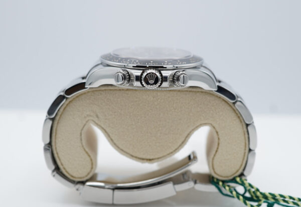 BRAND NEW Rolex 126500LN COSMOGRAPH DAYTONA BLACK DIAL NEW MODEL 2023 FULL SET - Image 4